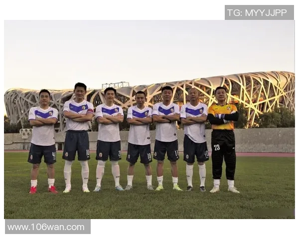 中国足球明星的悲壮历程与荣耀背影探寻 中国足球明星的悲壮历程与荣耀背影探寻